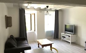Appartement Au Coeur De La Cite Medievale